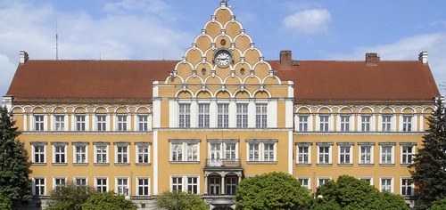 MĚSTO ČESKÝ TĚŠÍN